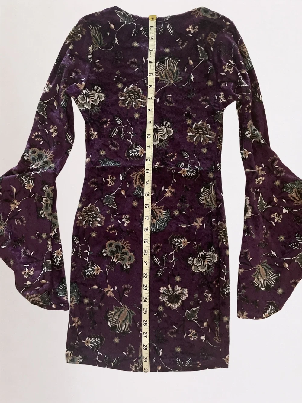 Charlotte Russe Purple Floral Velvet Bell Sleeve Boho Mini Dress Size Small